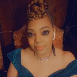 Meet your Posher, Jo-ann